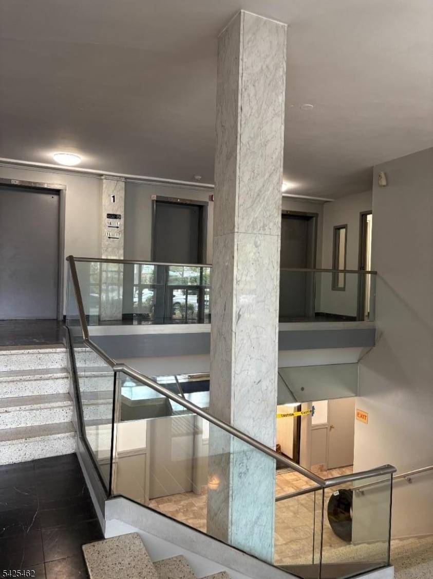 39 E 39Th St #503, Paterson City, NJ 07514