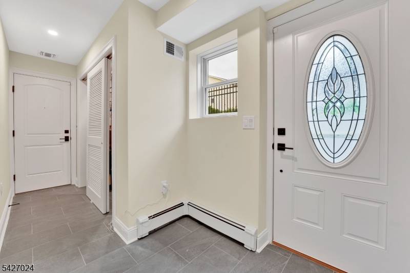 182 East 25th Street #A, Paterson City, NJ 07514