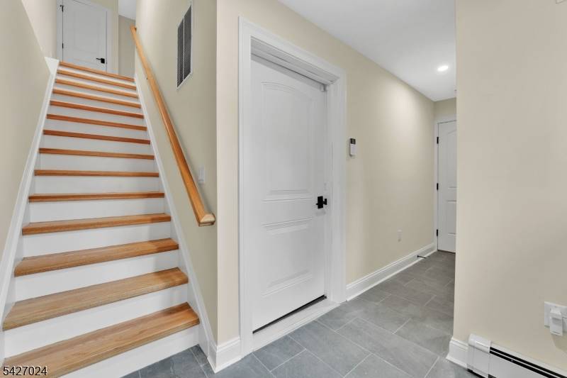 182 East 25th Street #A, Paterson City, NJ 07514