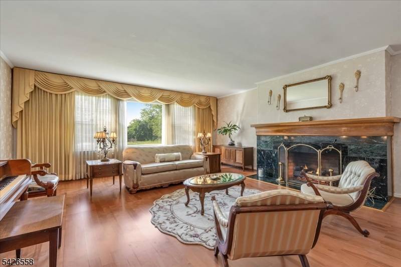 544 W 8Th St, Plainfield City, NJ 07060