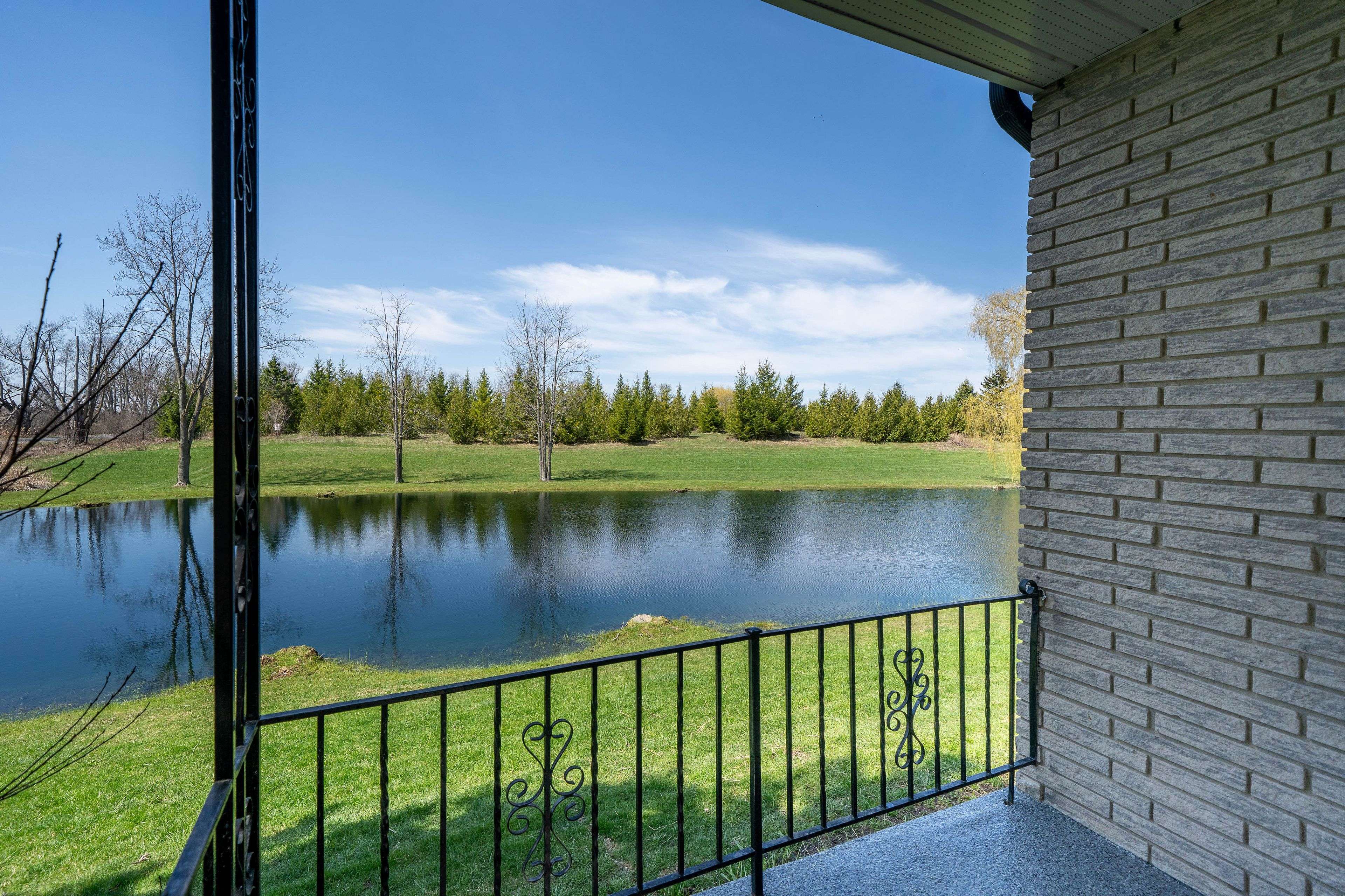 3252 15th Side Road, New Tecumseth, ON L0G 1A0