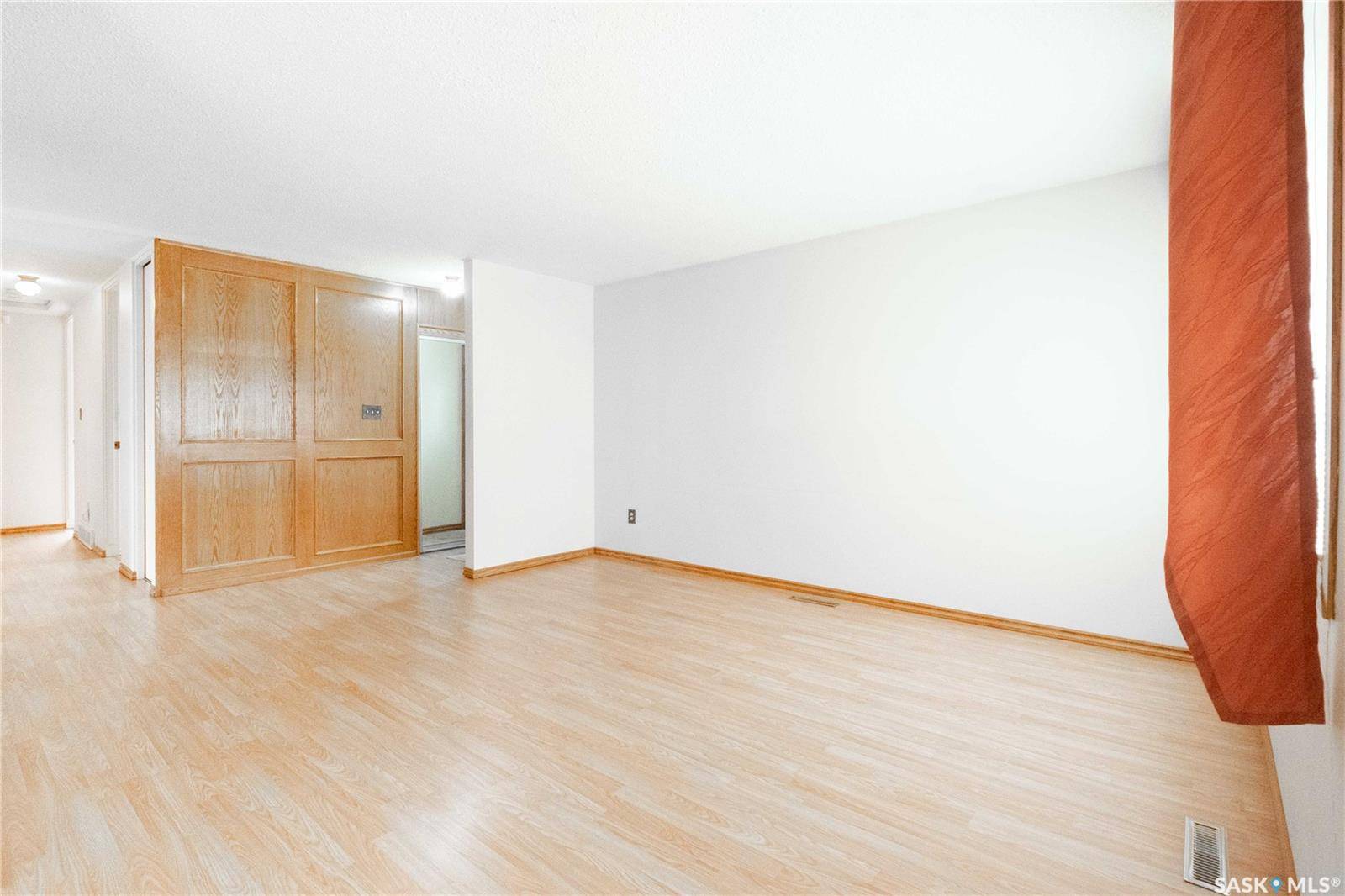 4515 Castle ROAD, Regina, SK S4S 4W6