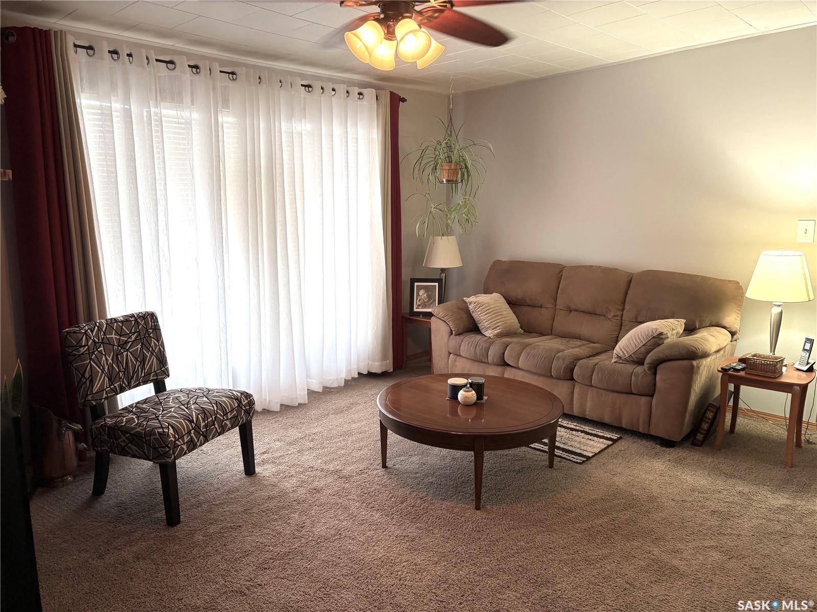 41 Royal HEIGHTS, Estevan, SK S4A 2T9