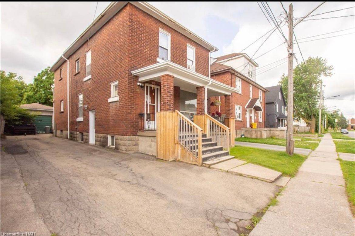 39 Park ST, Welland, ON L3B 4M3