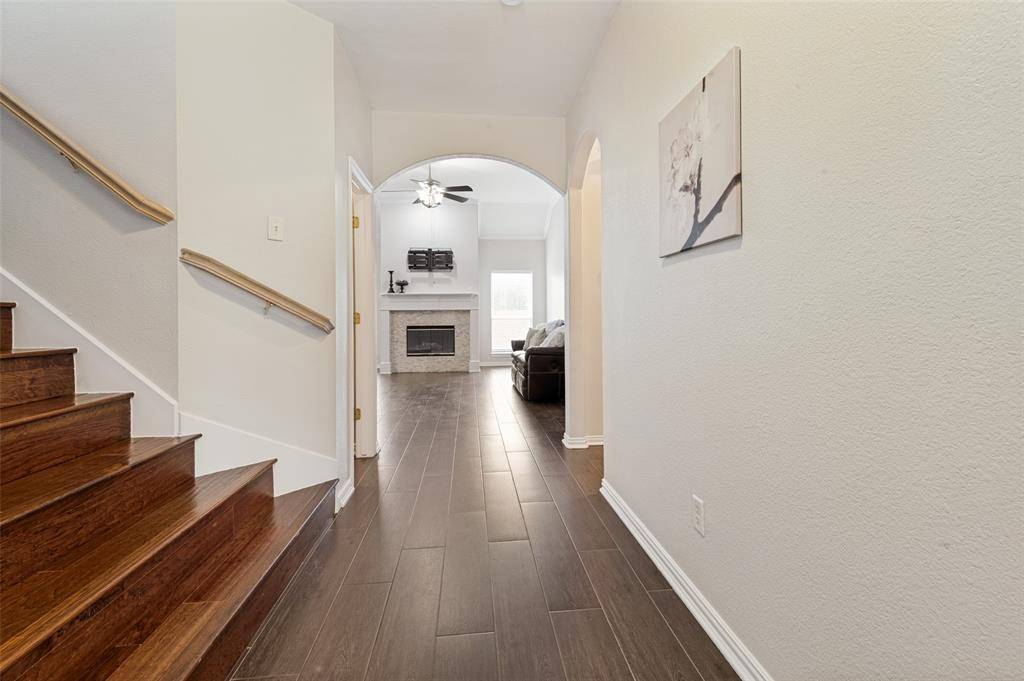 2632 Britany Circle, Bedford, TX 76022