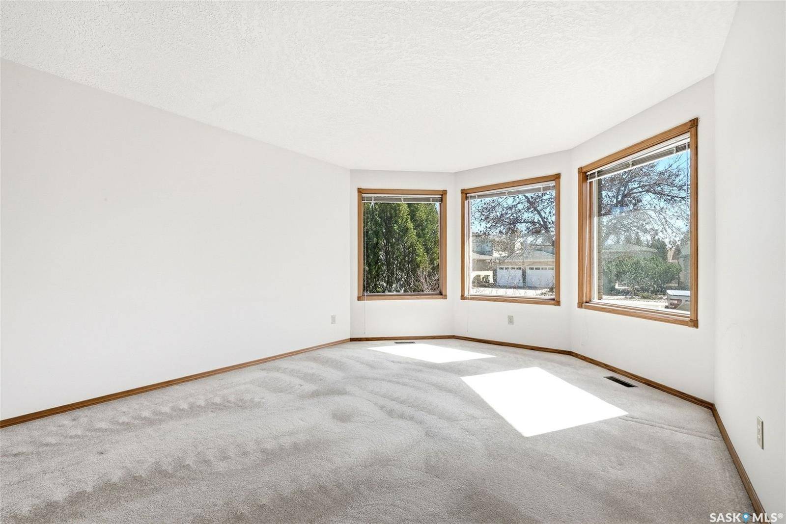 1083 Wascana HIGHLANDS, Regina, SK S4V 2K2