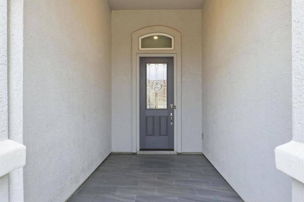 8813 Basanite Avenue, Denton, TX 76207