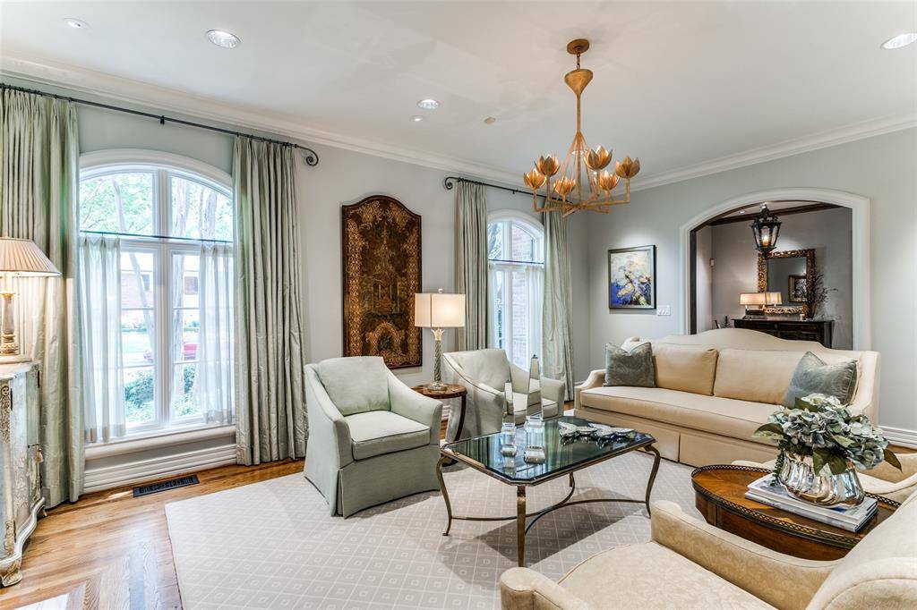 4438 Arcady Avenue, Highland Park, TX 75205