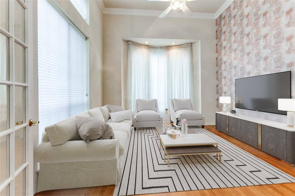 1119 Creekwood Drive, Garland, TX 75044