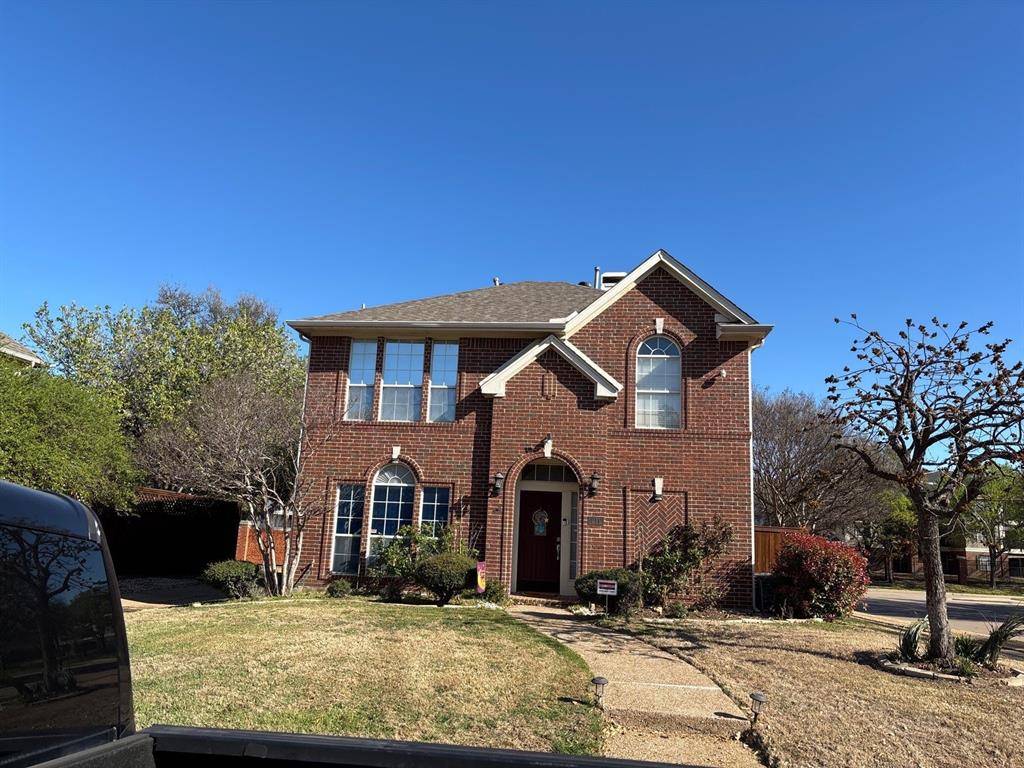 211 Moss Hill Road, Irving, TX 75063