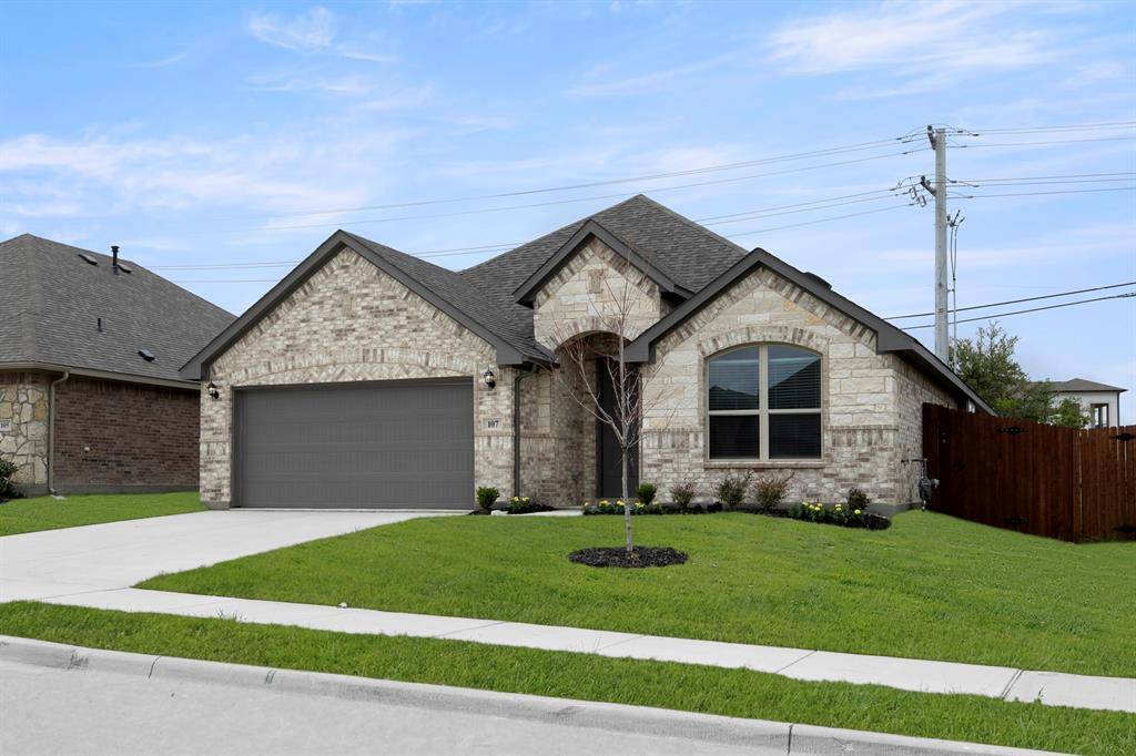 107 Whistling Duck Drive, Balch Springs, TX 75181
