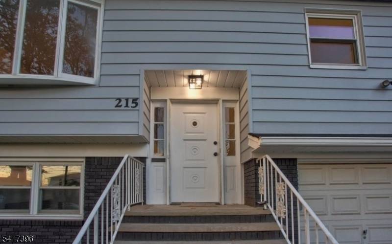 215 E 10Th Ave, Roselle Boro, NJ 07203