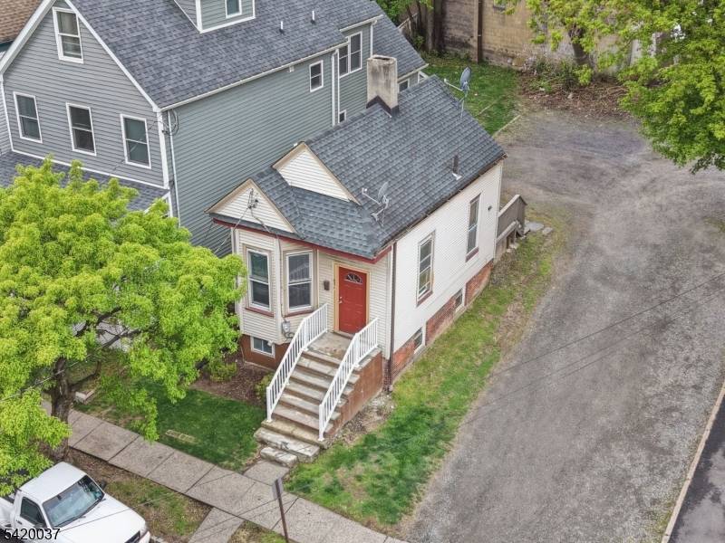 41-43 Mission St, Montclair Twp., NJ 07042