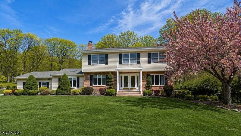 112 Urban Club Rd, Wayne Twp., NJ 07470