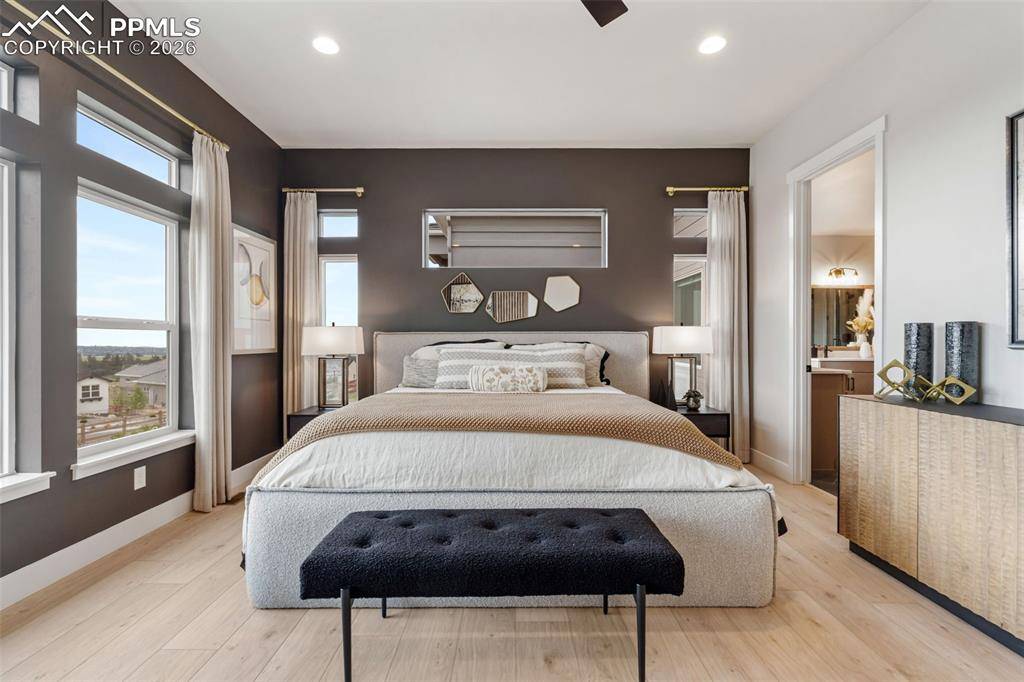 12439 Ridgeline DR, Colorado Springs, CO 80921