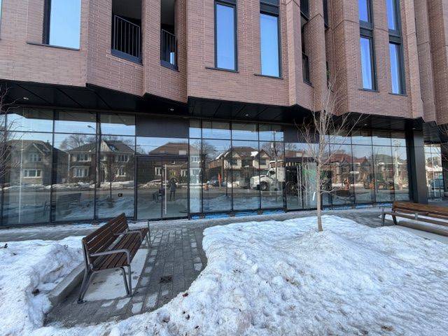 1718 Bayview AVE #3, Toronto C10, ON M4G 3C4