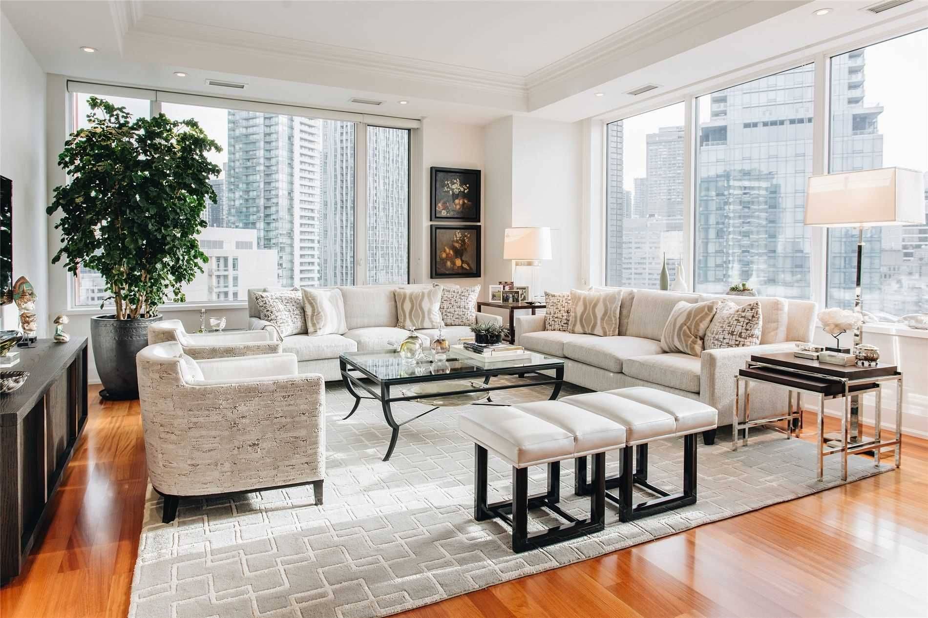 88 Davenport RD #1602, Toronto C02, ON M5R 0A5