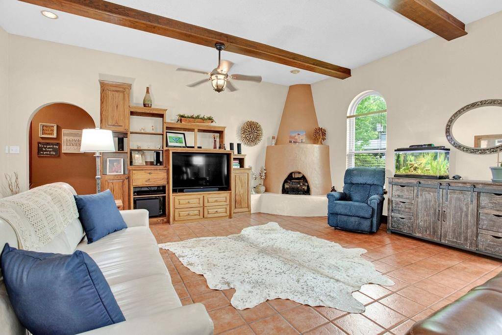 1363 Bridle Path Lane, Hideaway, TX 75771