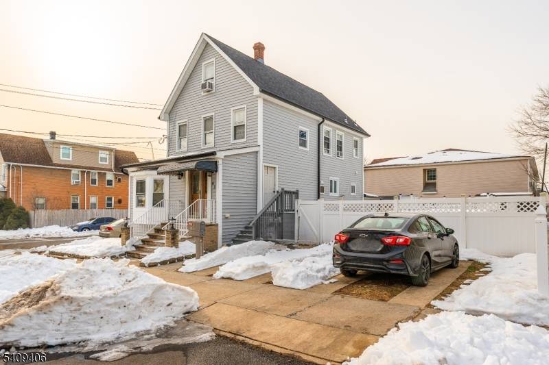 45 Leick Ave, Carteret Boro, NJ 07008
