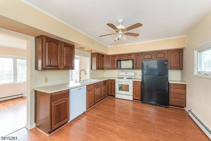 12 Baird Place, Hanover Twp., NJ 07981