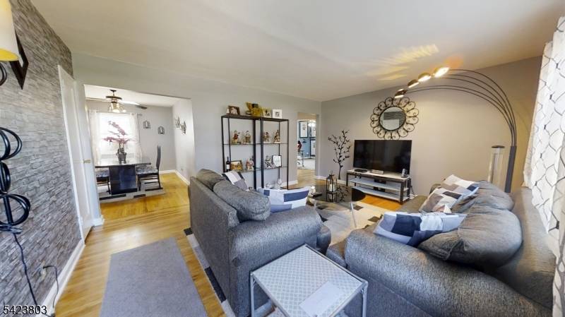 29D Colfax Manor #D, Roselle Park Boro, NJ 07204