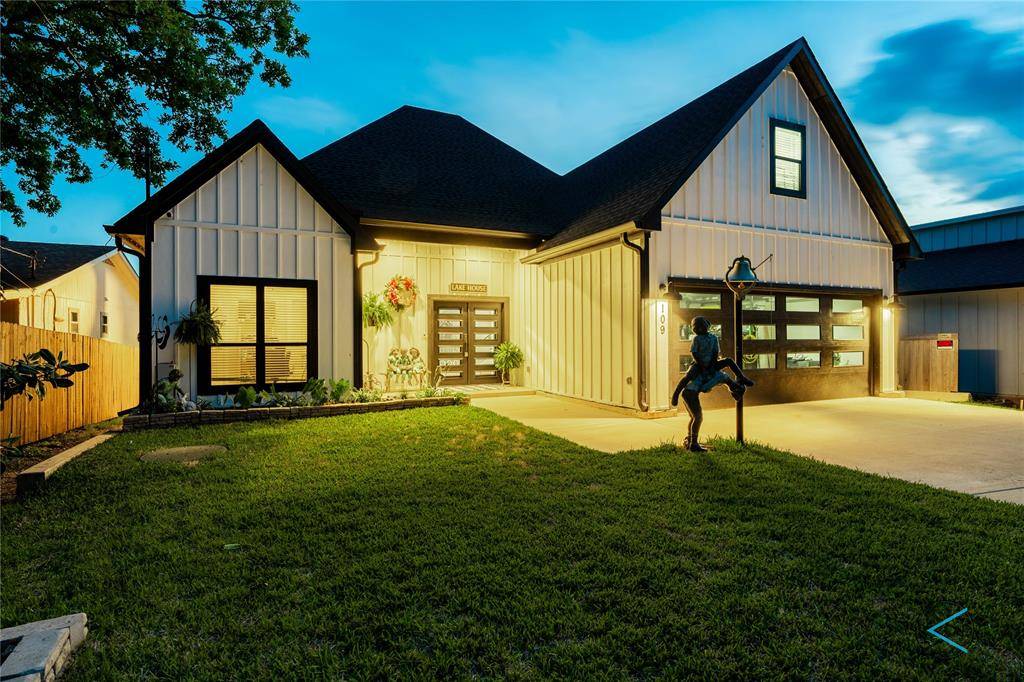 109 Autumn Wood Trail, Gun Barrel City, TX 75156