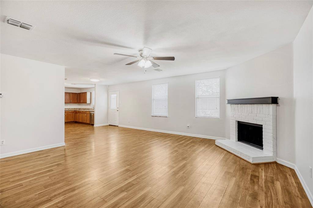 2608 Oak Crest Drive, Little Elm, TX 75068