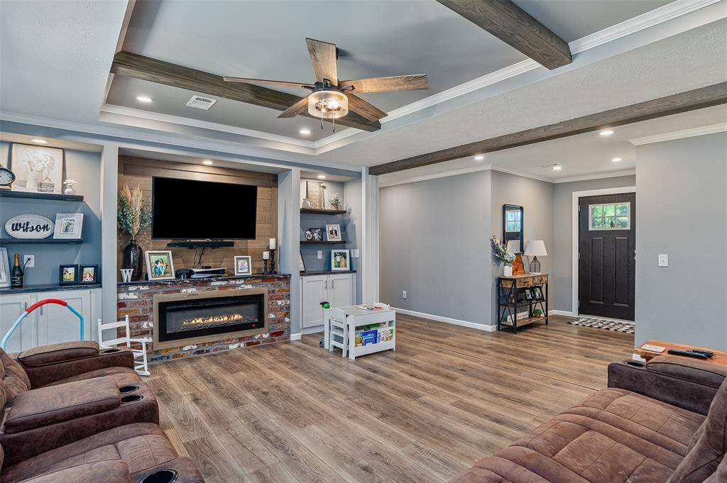 339 Cycle Plant Road, Benton, LA 71006