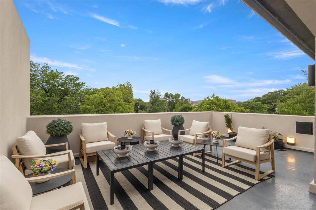 2807 Wingate Street, Fort Worth, TX 76107