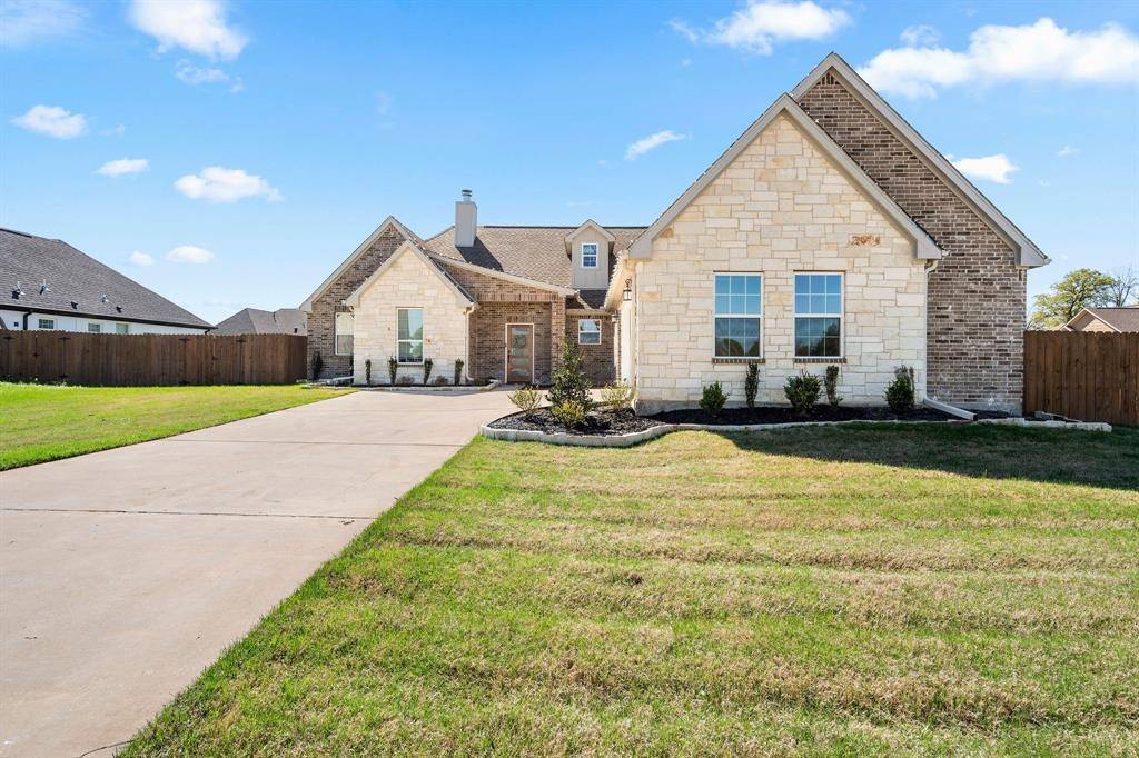 1000 Stone Hill, Mount Pleasant, TX 75455