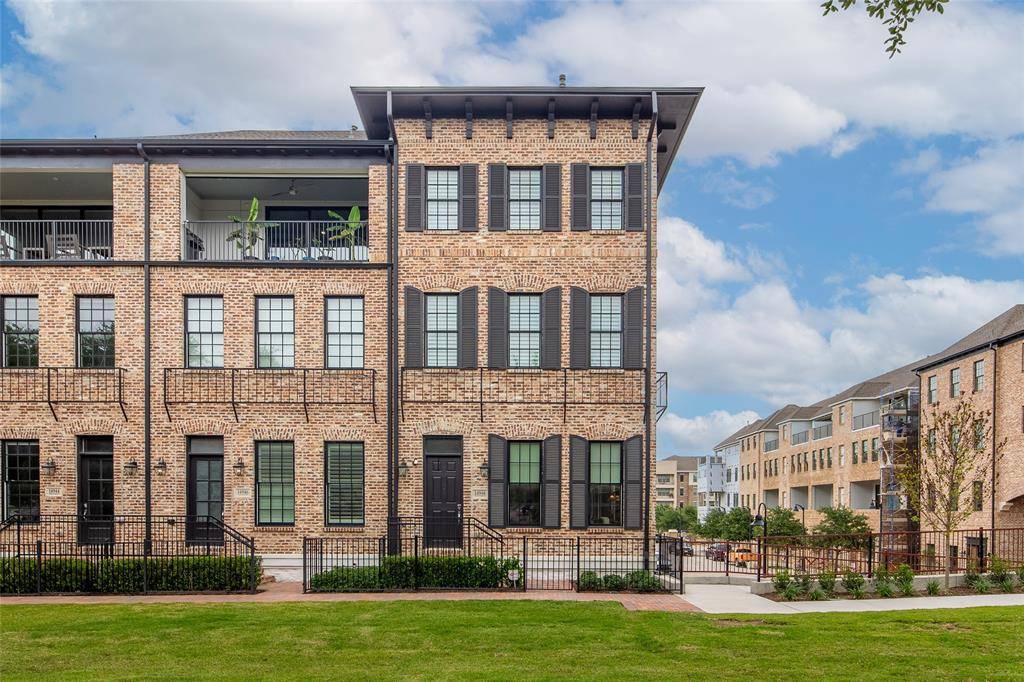 14948 Oak Street, Addison, TX 75001