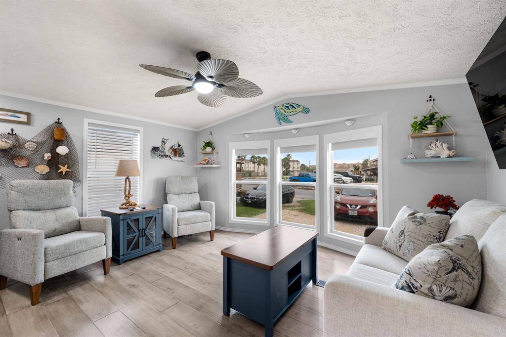 12 DeLuca Lane, Port Isabel, TX 78578
