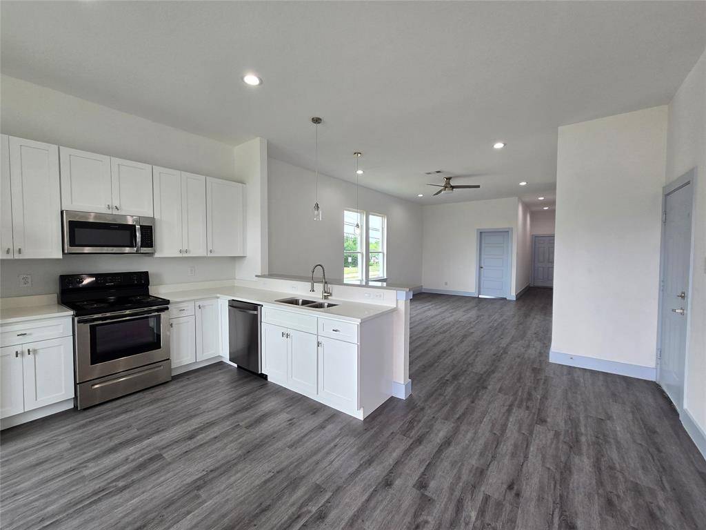 3202 Noor Street, Dallas, TX 75233