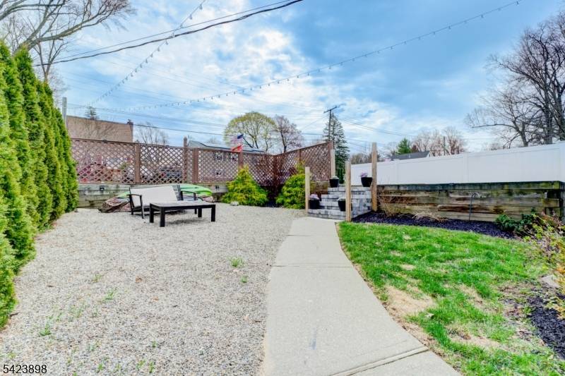 54 Schwarz Blvd, Jefferson Twp., NJ 07849