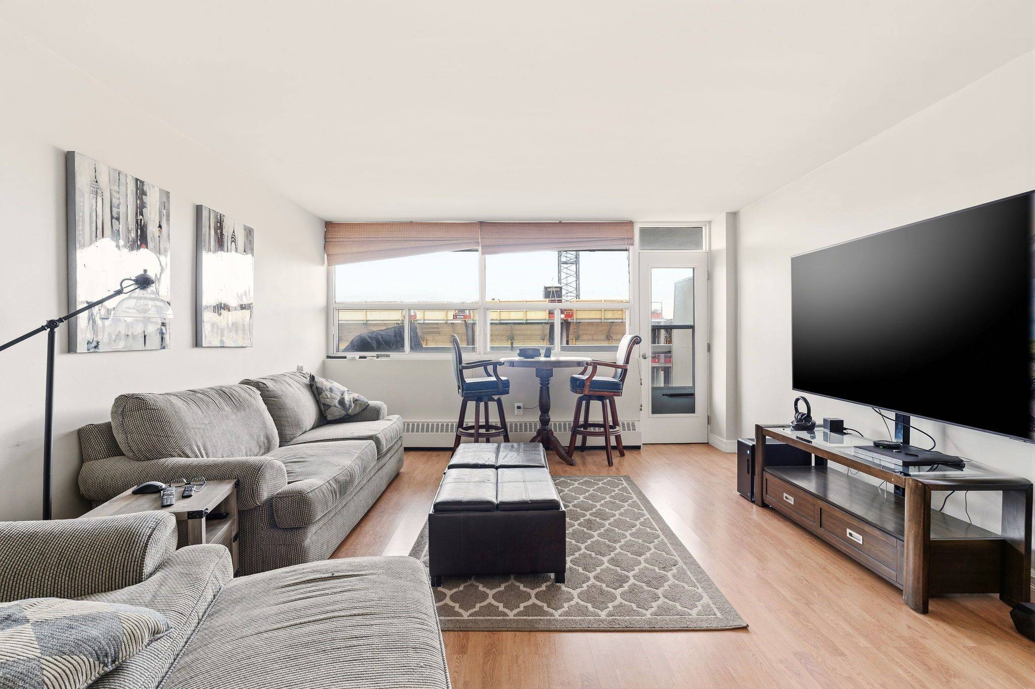 2263 Marine DR #602, Oakville, ON L6L 5K1