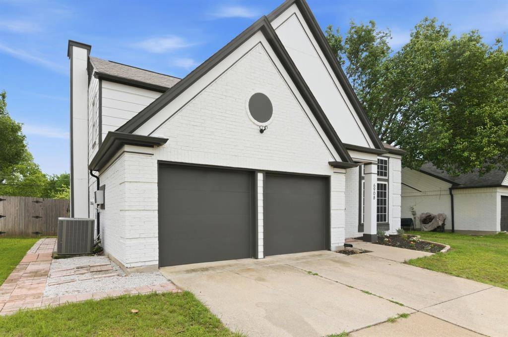 6908 Quail Meadow Drive, Watauga, TX 76148