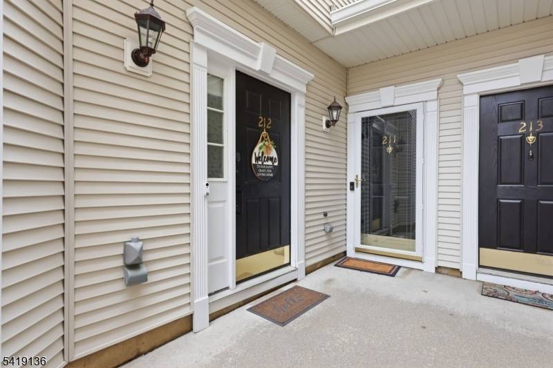 212 Swanstrom Pl, Union Twp., NJ 07083