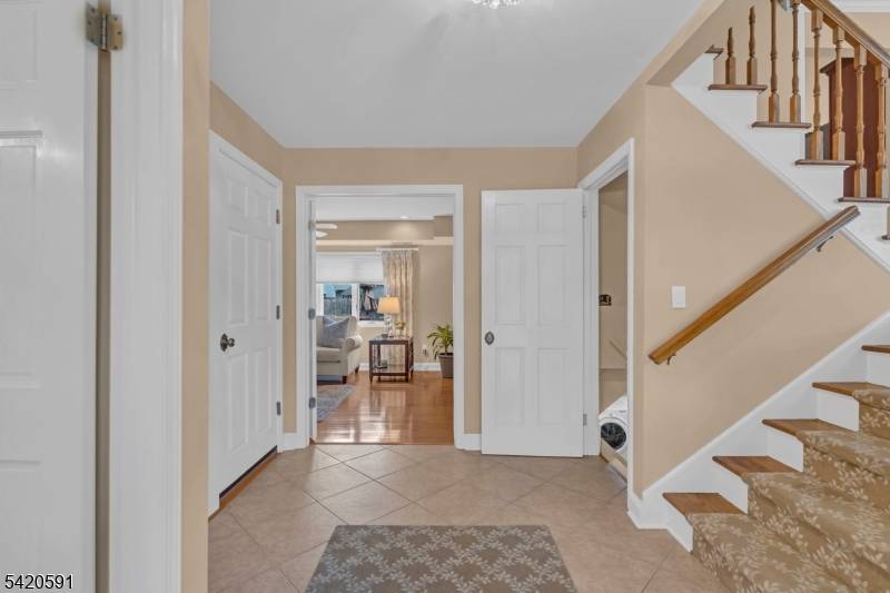 167 Barbara Pl, Middlesex Boro, NJ 08846