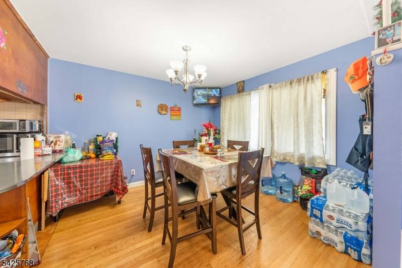 278-280 North Dr, North Plainfield Boro, NJ 07060