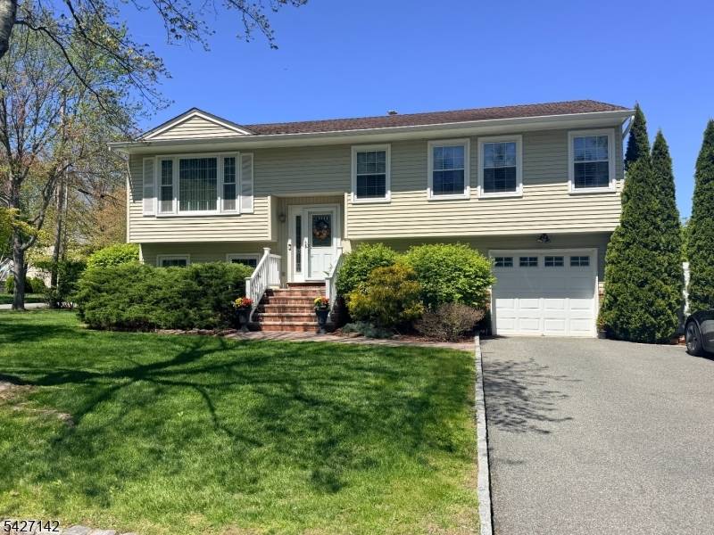 900 Sioux Ave, Parsippany-troy Hills Twp., NJ 07034