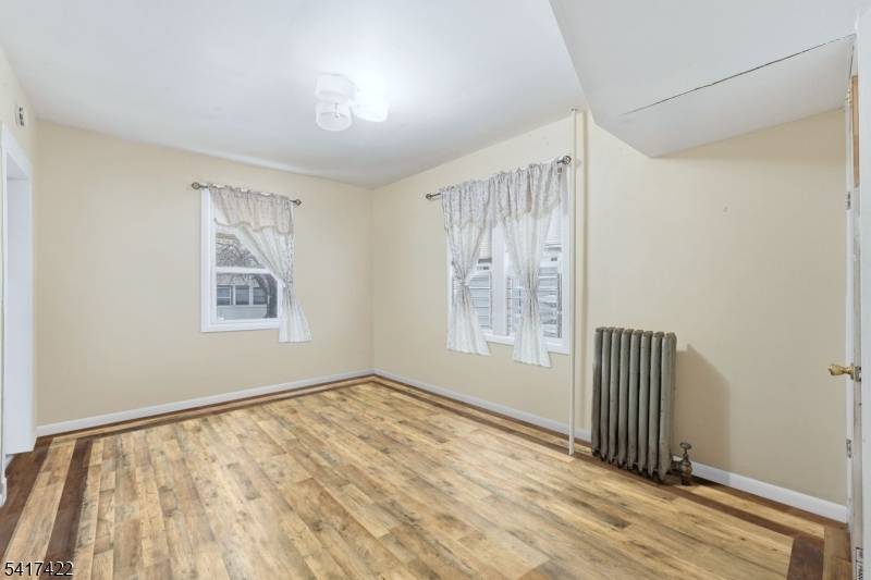 971 Grove St, Irvington Twp., NJ 07111