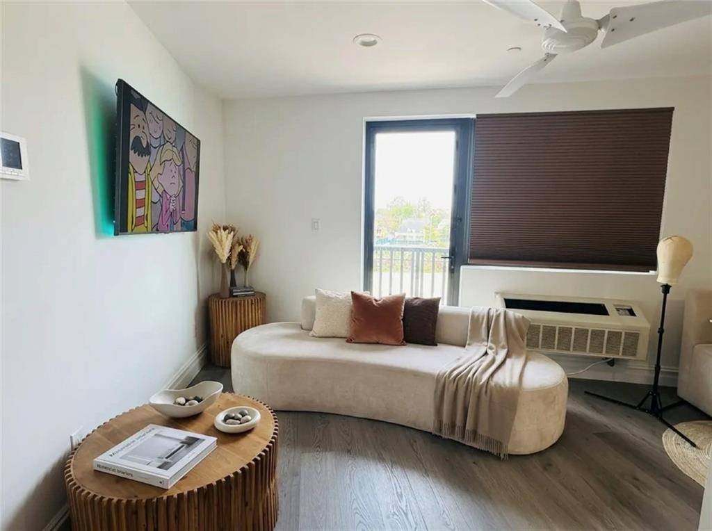 135-46 Grand Central Pkwy #2A, Briarwood, NY 11435