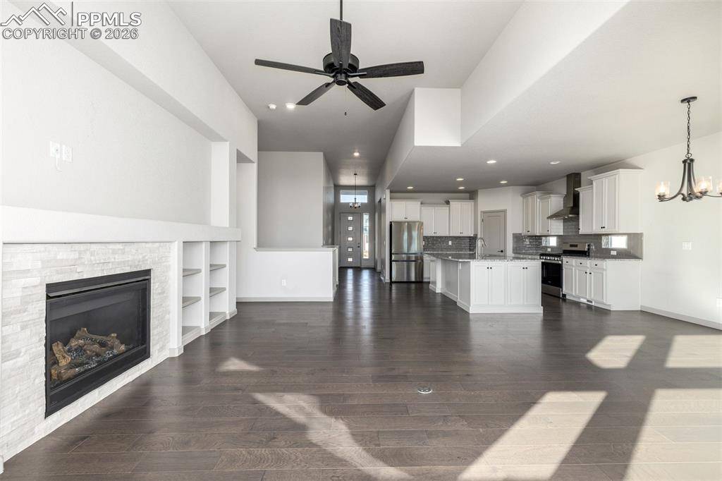 10472 Finn DR, Colorado Springs, CO 80924