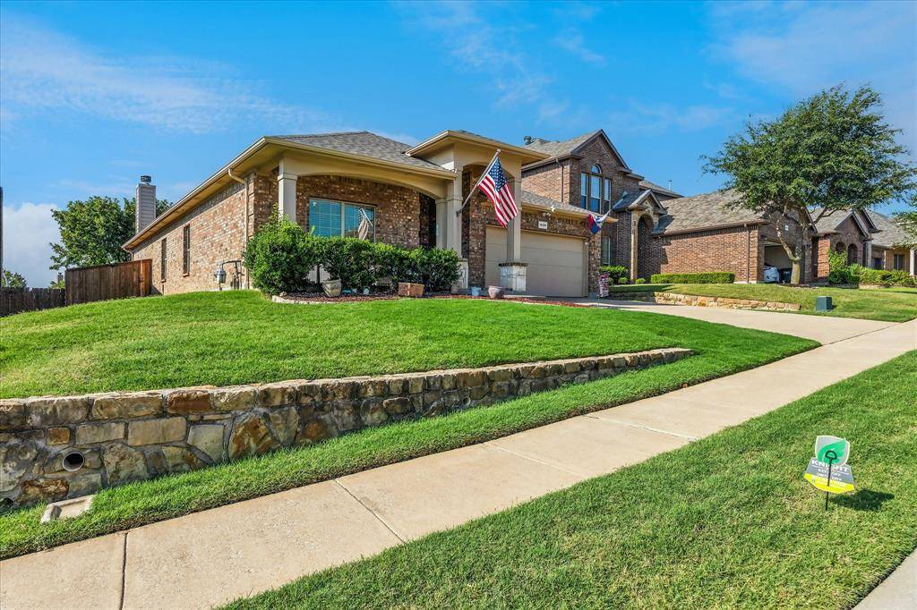 10205 Point Lobos Trail, Fort Worth, TX 76177