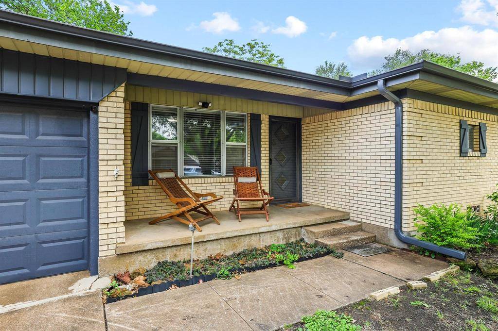 813 S Andrews Street, Sherman, TX 75090