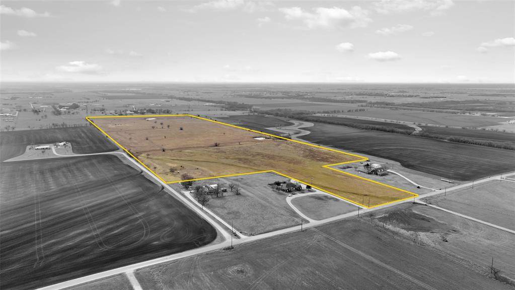 770 County Road 348, Valley View, TX 76272