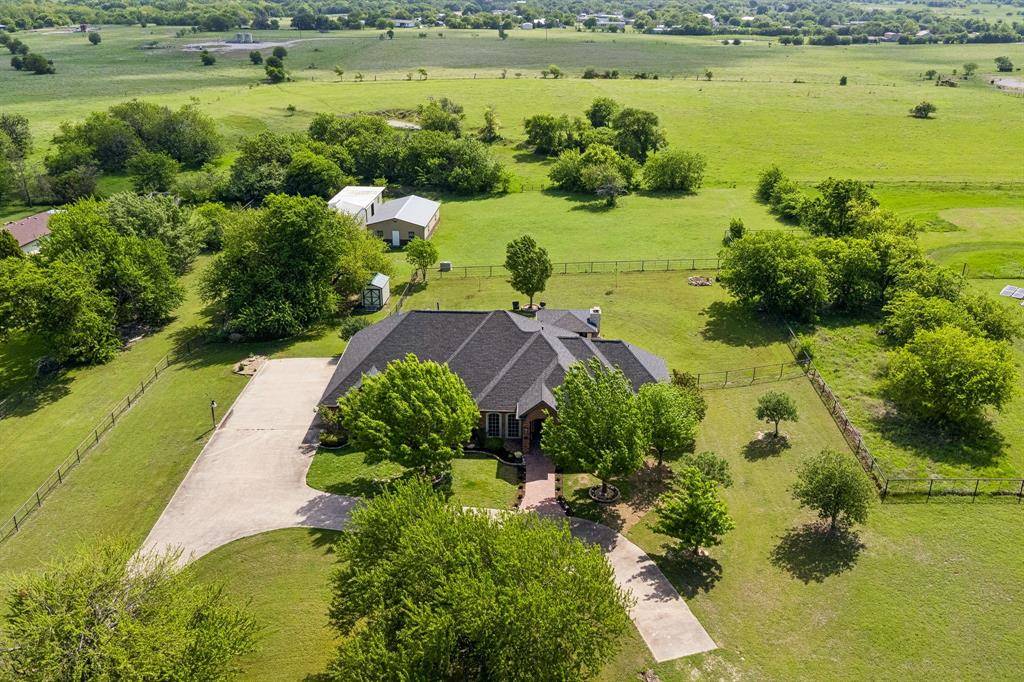 719 Joy, Rhome, TX 76078