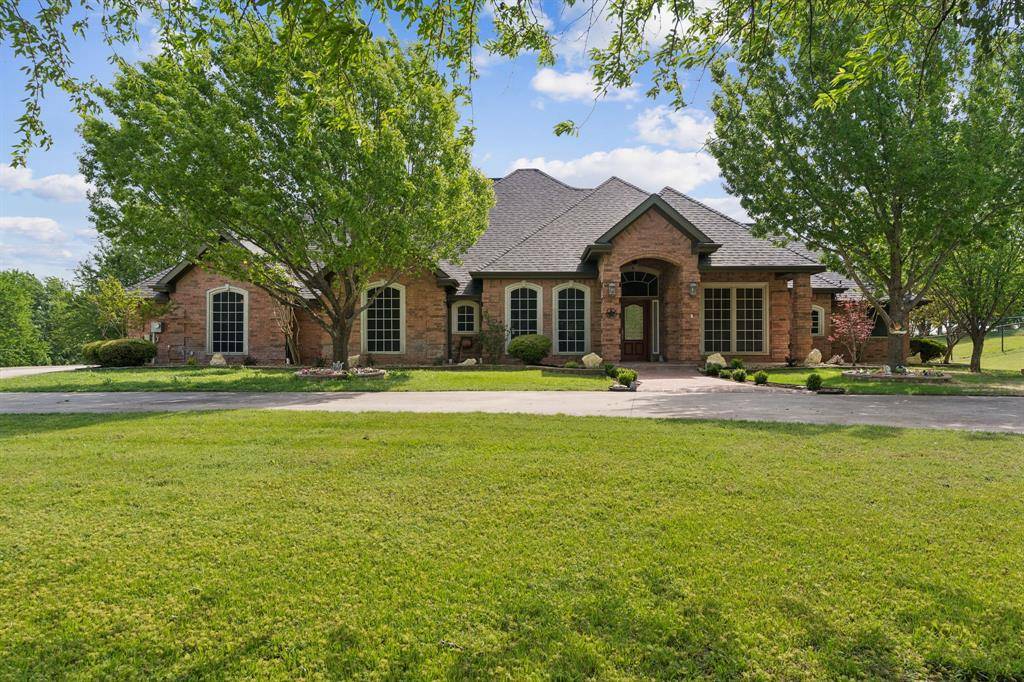 719 Joy, Rhome, TX 76078