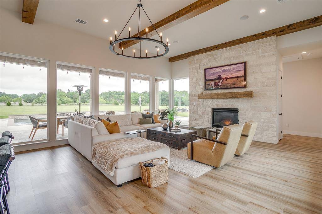 160 Private Road 2308, Decatur, TX 76234