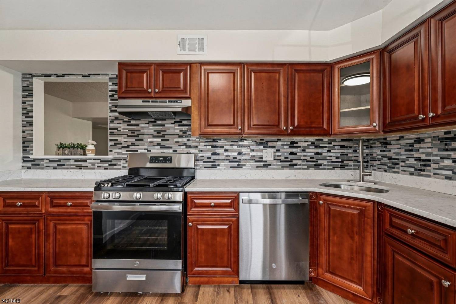 8401 Hana Rd, Edison Twp., NJ 08817